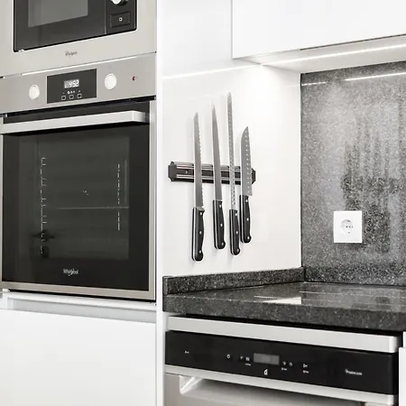 Scandinavia - Private Heated Pool By Silver Prop