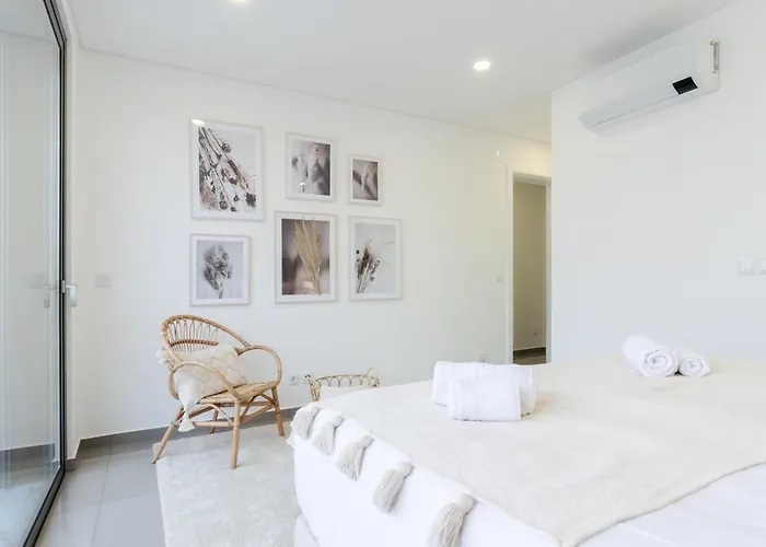 Scandinavia - Private Heated Pool By Silver Prop