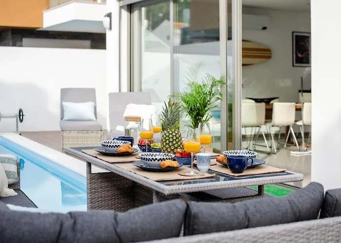 Villa Scandinavia - Private Heated Pool By Silver Prop *